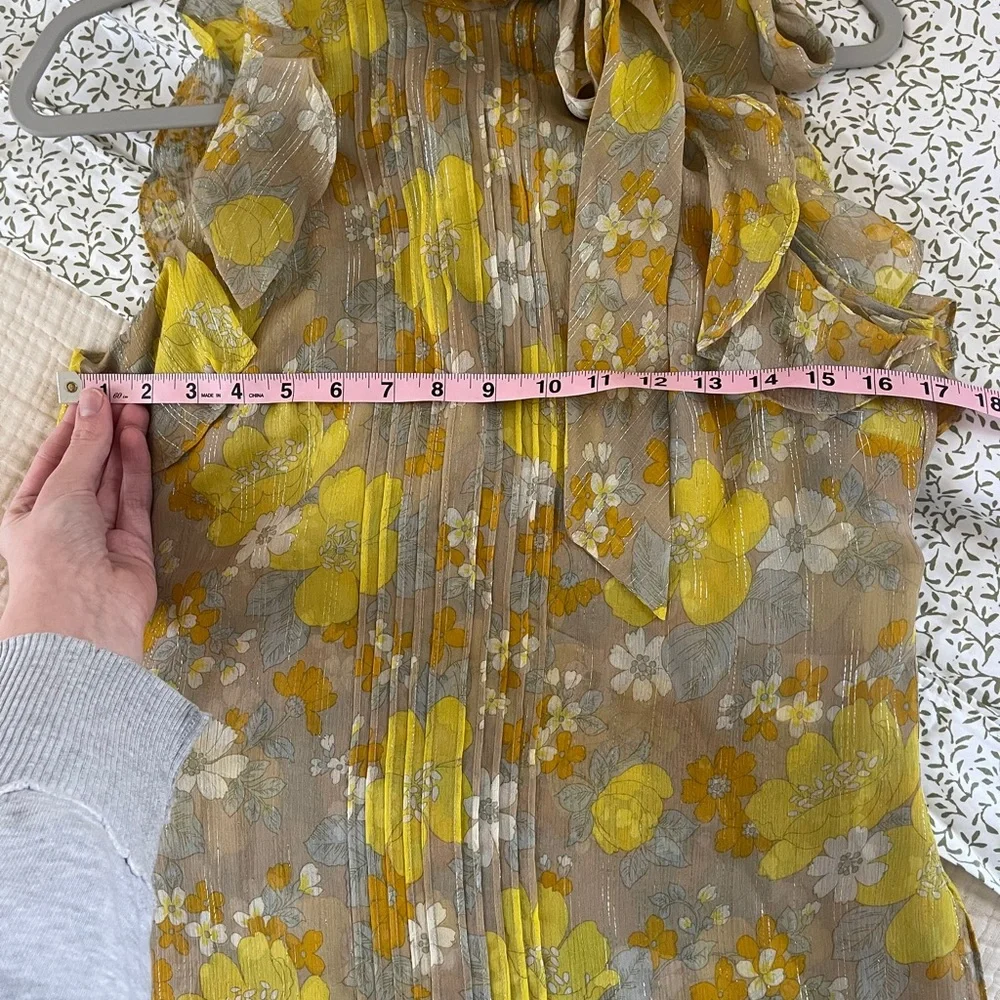 Veronica Beard Dali Silk Halter Top Yellow Floral Pyrex Threading Size 6 - Picture 10 of 15